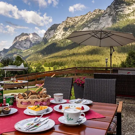Gaestehaus Heissenlehen Pensjonat