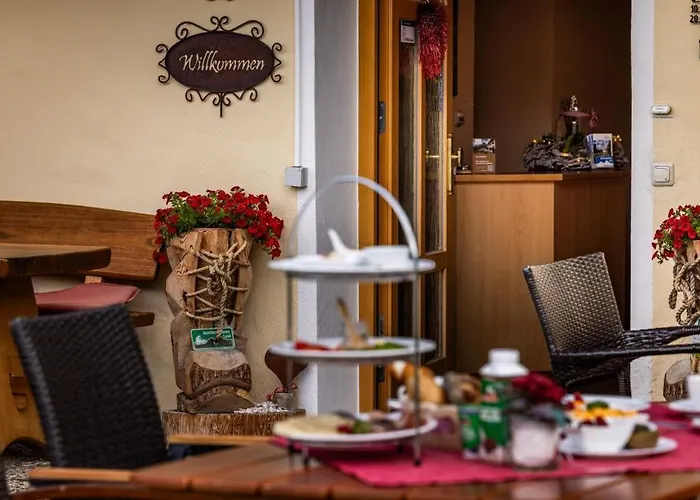 Gaestehaus Heissenlehen بيت ضيافة
